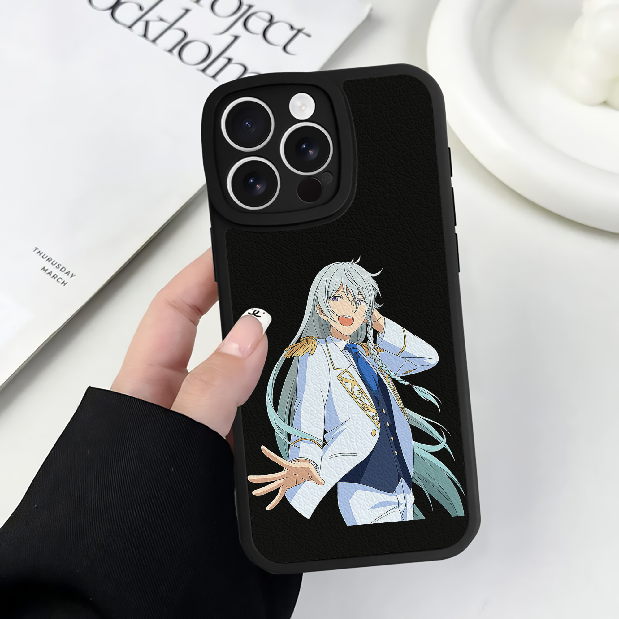 （画像用） あんさんぶるスターズ! Ensemble Stars 【iPhone 16シリーズ対応】シリコンスマホケース（レザー調） 材質：シリコン